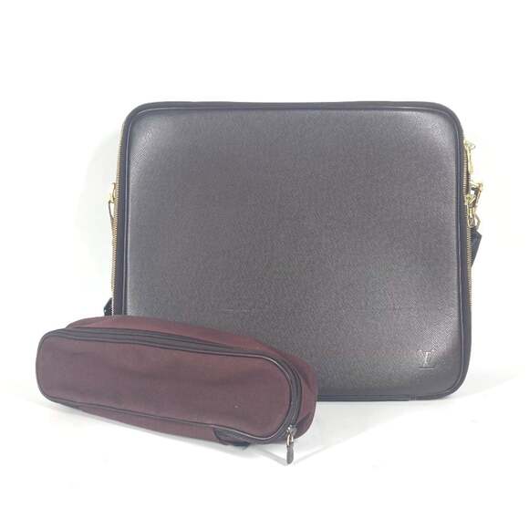 Odessa Computer Case Taiga Leather #189666L64B